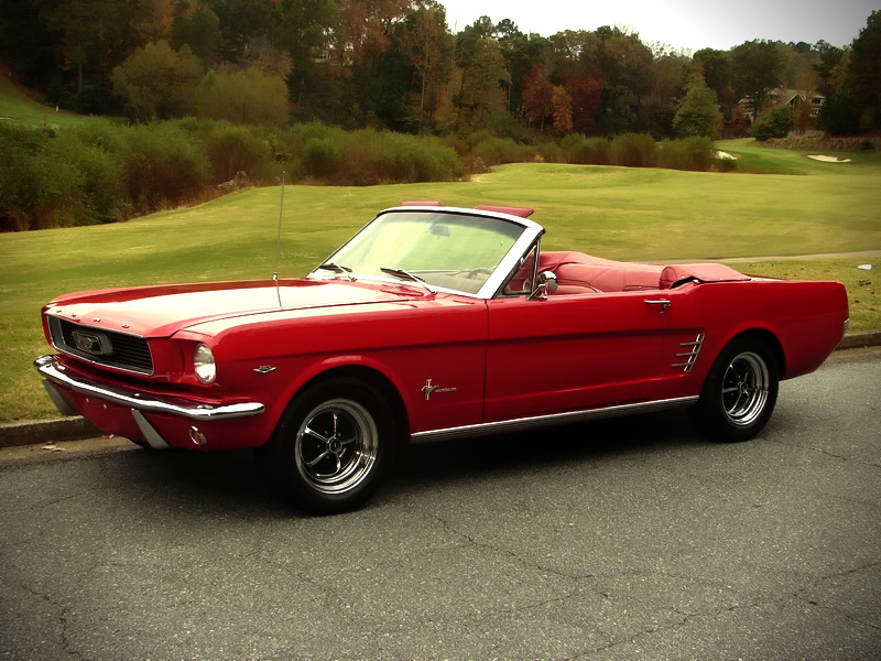 Ford Mustang Convertible in Cleveland
